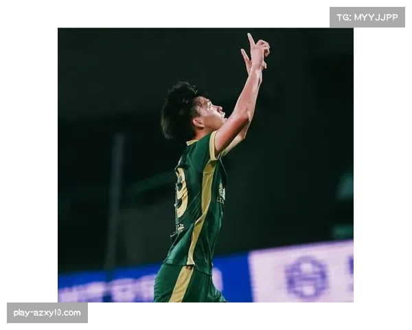 王钰栋梅开二度展现射手潜质 新生代攻击手集体爆发 王钰栋梅开二度展现射手潜质 新生代攻击手集体爆发