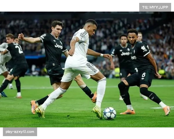 皇马65球29失净胜球+36，攻防两端数据均位列联赛前列